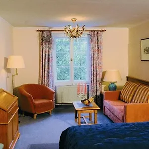 schlosshotel-linderhof.com-bavaria.com/